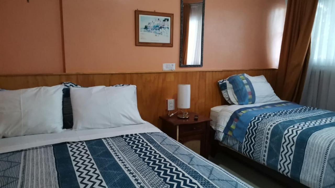 Hostal Las Heras Temuco Esterno foto